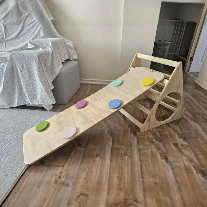 Triángulo Pikler, rampa de escalada y balancín (PREVENTA)