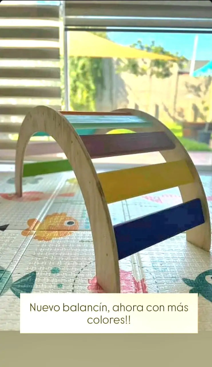 Triángulo Pikler, rampa de escalada y balancín (PREVENTA)