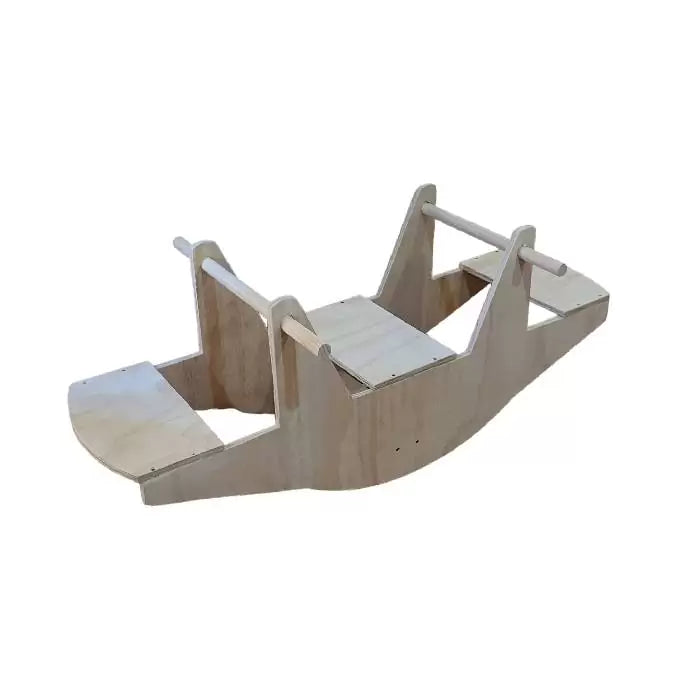 Sube y baja de madera